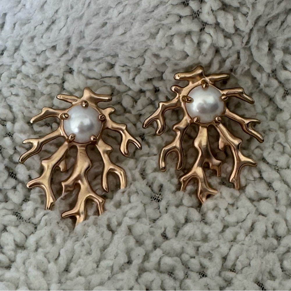 Kendra Scott Rose Gold Coral Earrings with Pearl